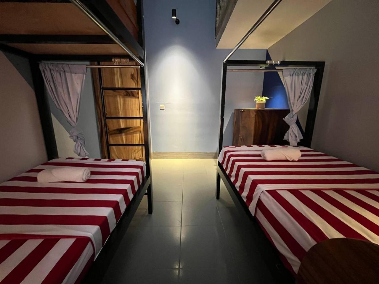 Por Chey Guesthouse Battambang Bagian luar foto
