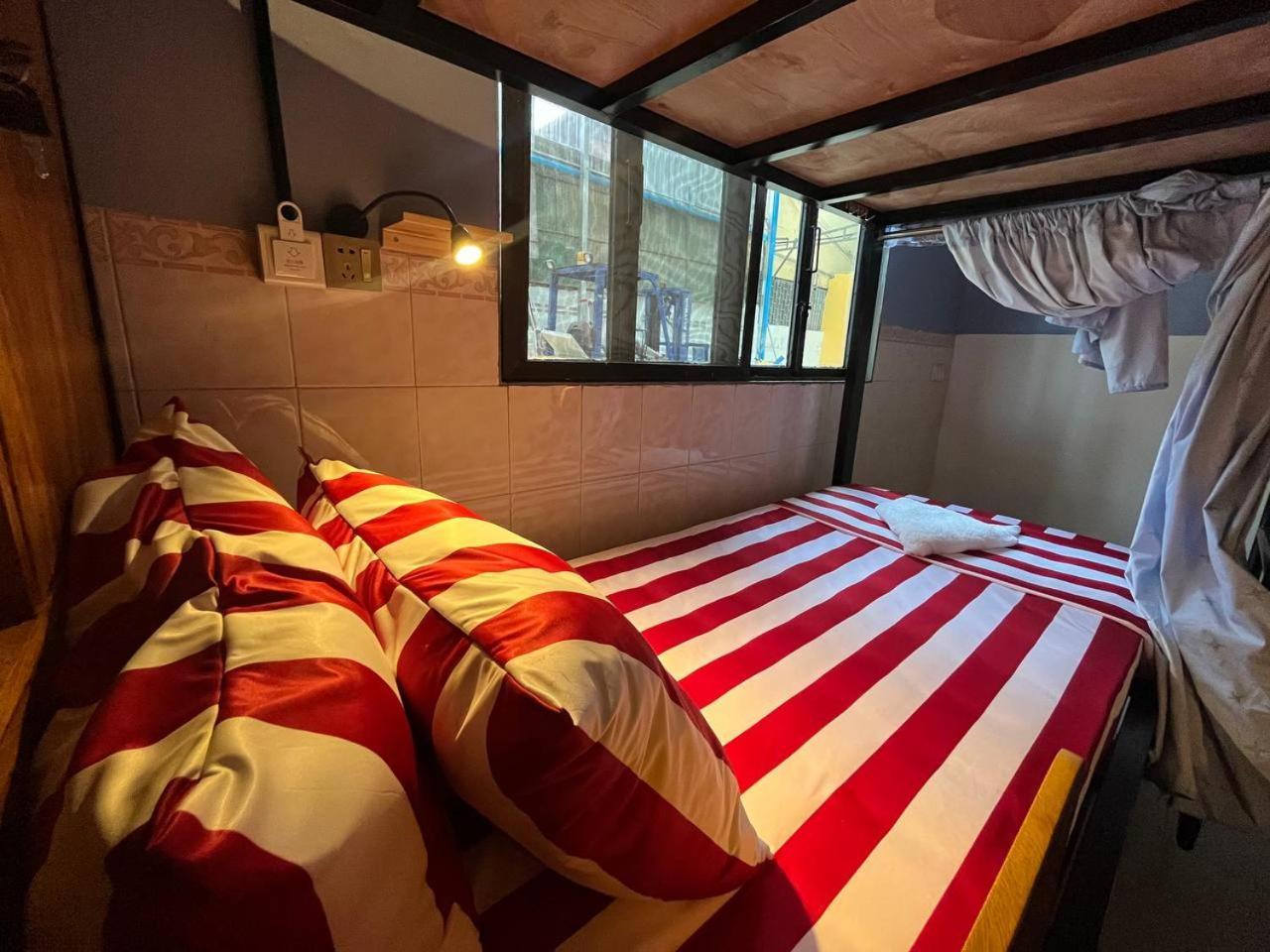 Por Chey Guesthouse Battambang Bagian luar foto