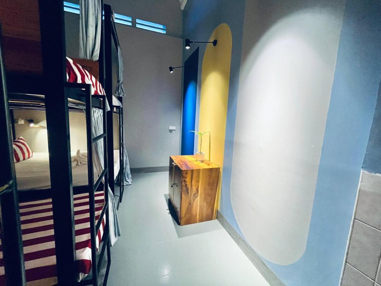 Por Chey Guesthouse Battambang Bagian luar foto